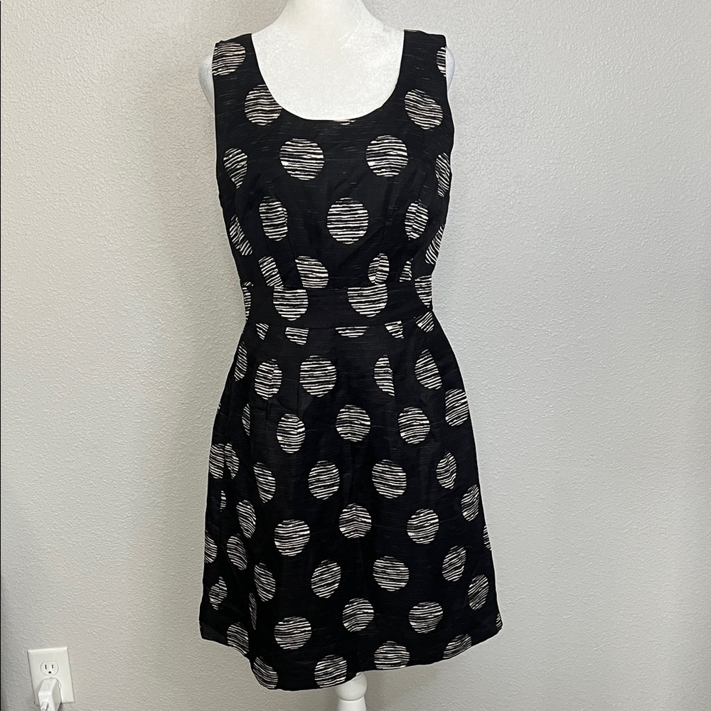 Banana Republic Large Polka Dot Fit and Flare Dress Black Size 4